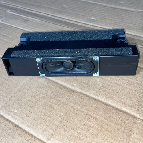 带塑料腔的喇叭一个 电视机伴音喇叭 音箱喇叭 8欧10W