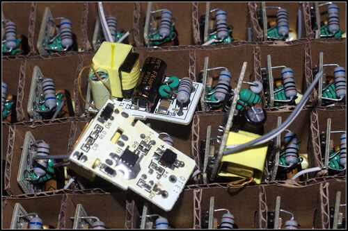 1元1个 库存LED电源 全隔离 3*1WLED驱动 仅供研究DIY