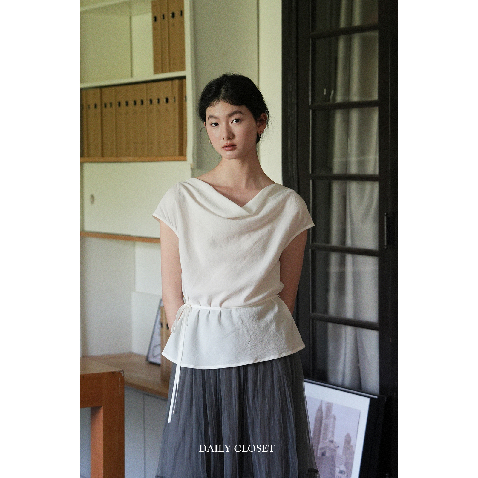 夏日晚风天丝荡领短袖女士上衣