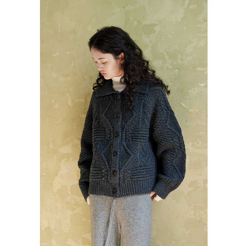 冬日烟火回馈单品100%美丽诺羊毛粗针绞花开衫800g外套女秋冬新款