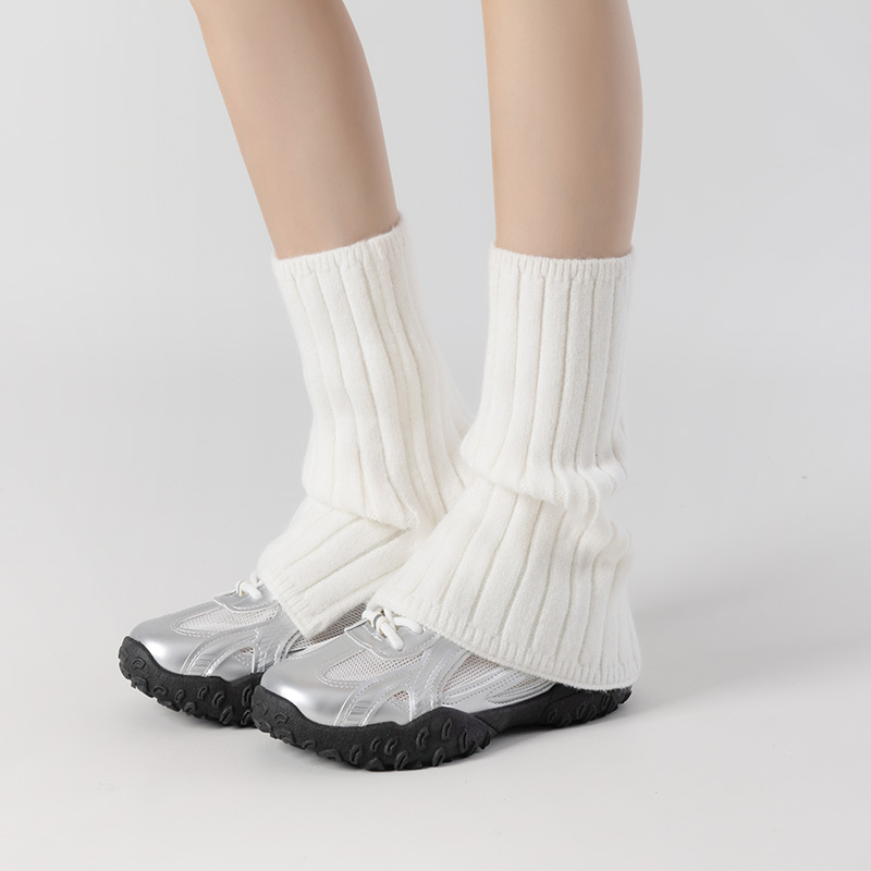 秋冬季百搭纯色温暖毛线及膝腿套