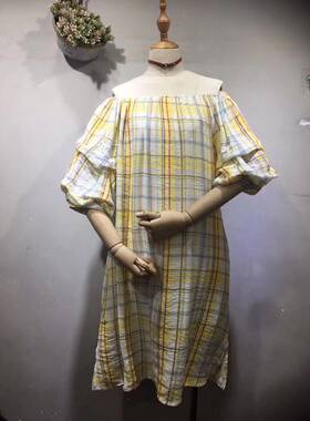2024年新款夏装韩版学院宽松甜美露肩一字领灯笼袖格子连衣裙女