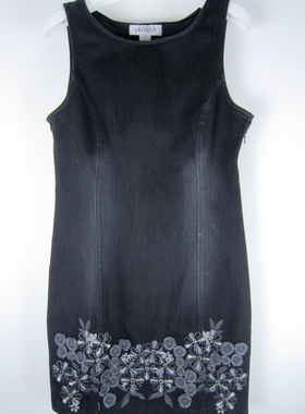 专柜正品saidian/赛典 春秋圆领中长绣花无袖牛仔背心连衣裙 标齐