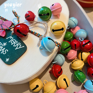 新款马卡龙糖果色铃铛圣诞树装饰品挂件礼物礼盒个性配饰挂件