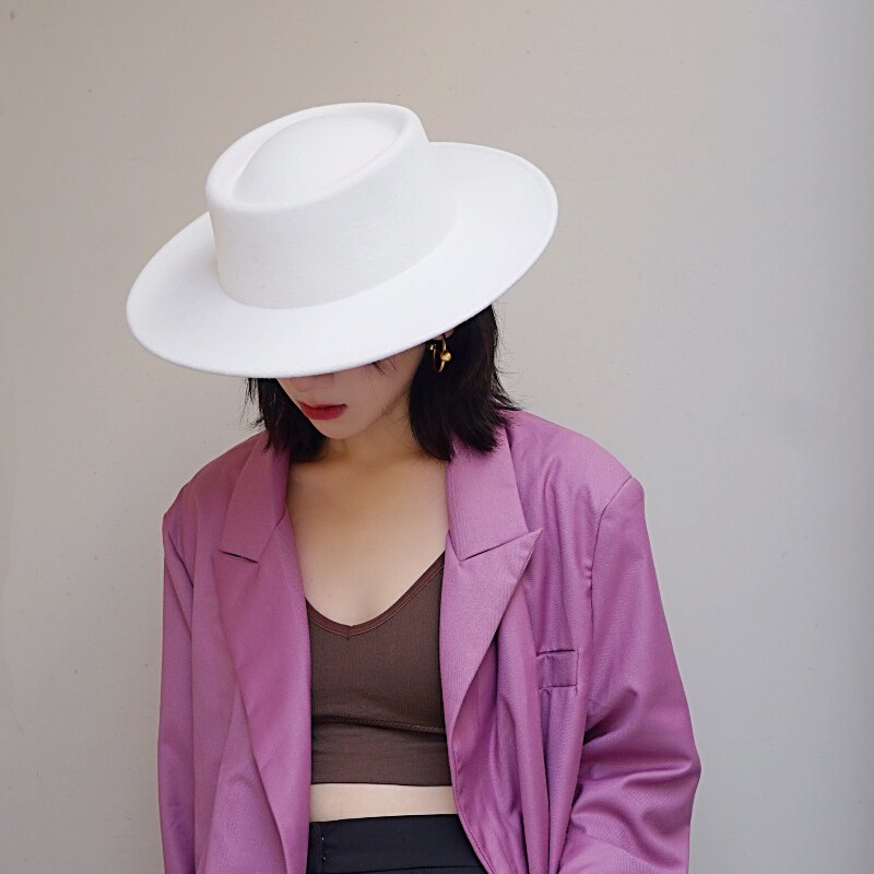 网红同款白色羊毛呢平顶礼帽女秋冬法式复古优雅百搭英伦毛毡宽檐