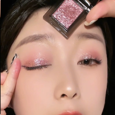 新手懒人一抹成妆单色眼影