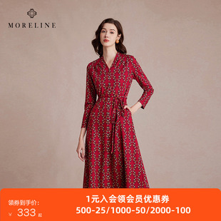 沐兰法式优雅安可拉红印花连衣裙冬新款V领显瘦A字裙中长款