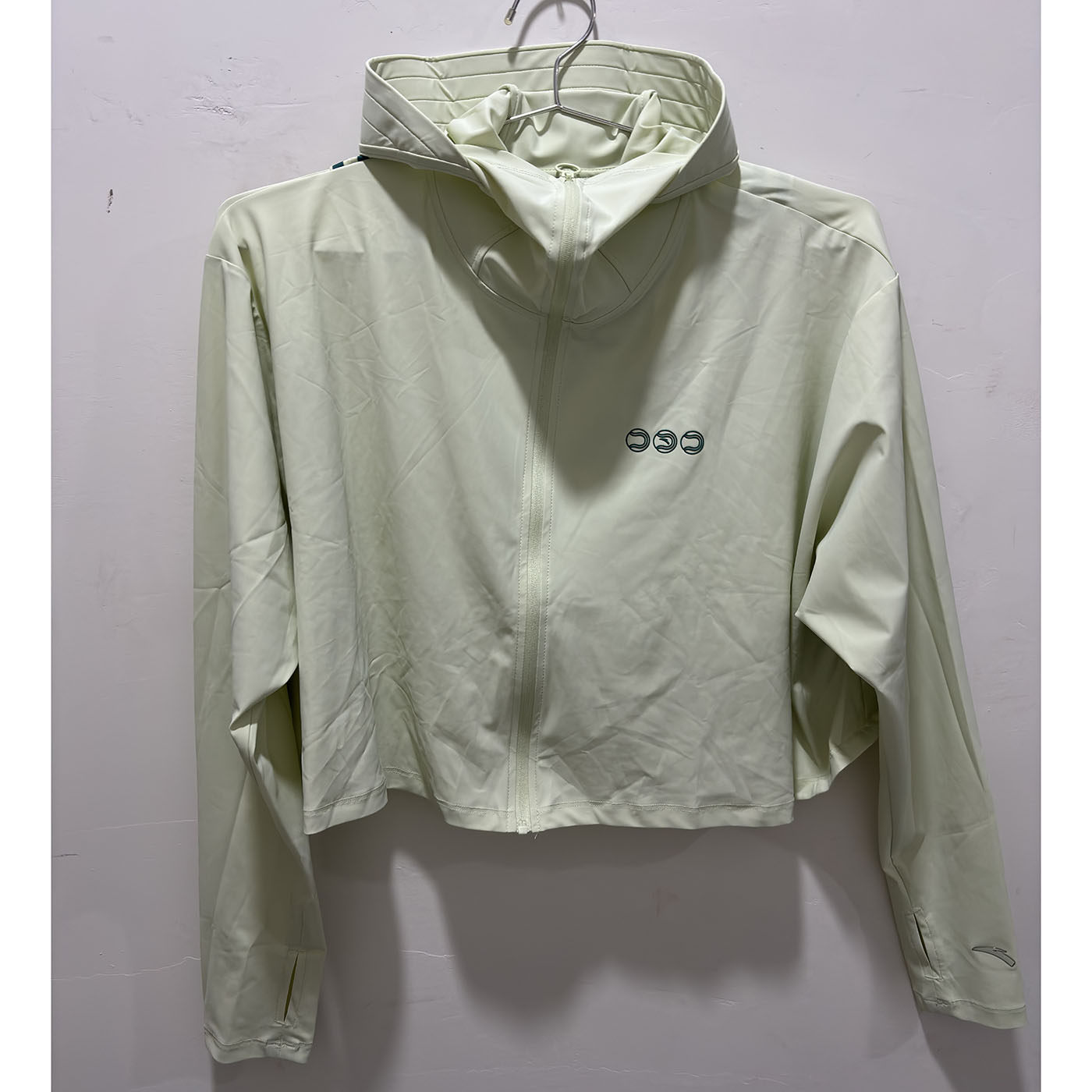 安踏正品夏短晒衣女运动网球风衣图片