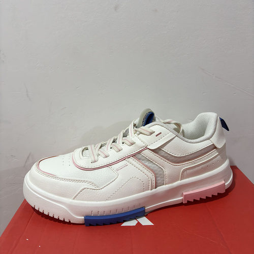 特步正品夏休闲小白鞋女运动板鞋