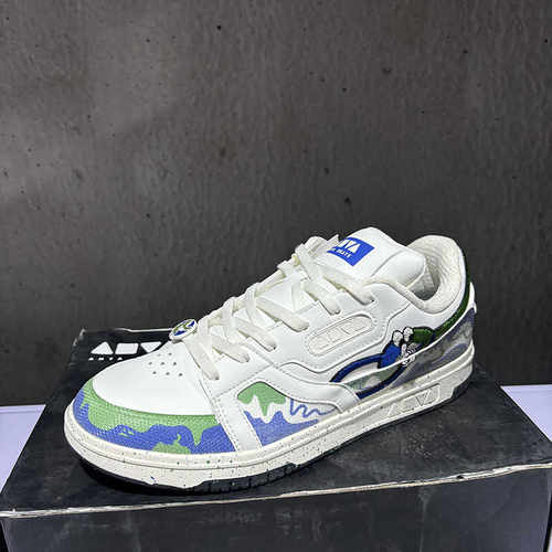 男女情侣板鞋安踏王一博系拼色