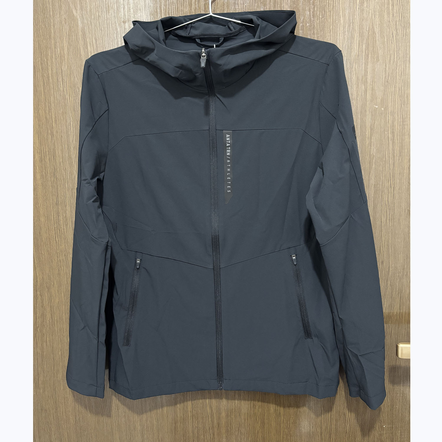 安踏正品薄款透气外套男运动上衣