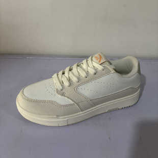 运动鞋 安踏板鞋 学生休闲鞋 厚底增高青年小白鞋 122338011 女新款