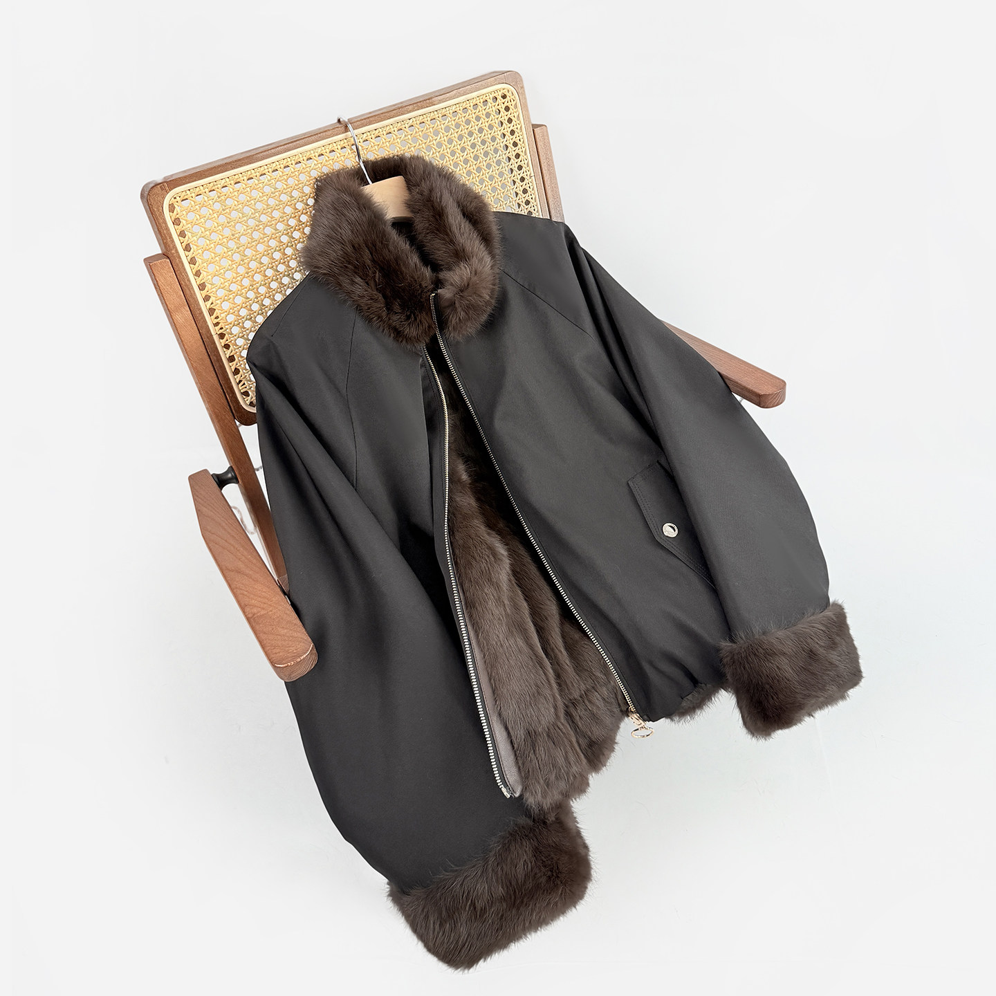 冬季女装皮草外套海宁毛毛外套雪兔皮毛一体双面穿宽松阔版休闲,女装/女士精品,皮草,淘宝优惠券,粉丝福利购,淘宝优惠卷