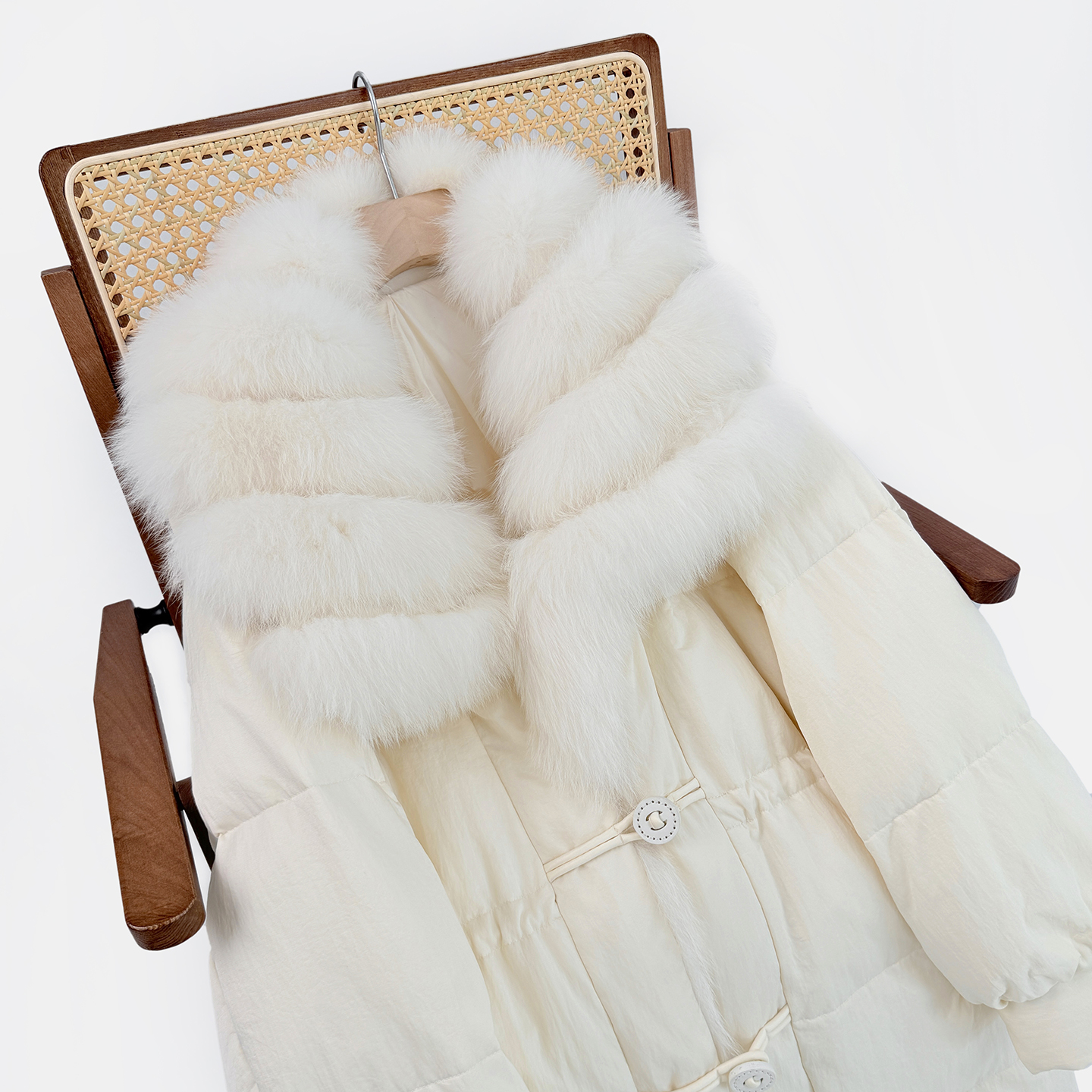 冬季真毛皮草高端白色宽松显瘦鹅绒羽绒服中长款女大狐狸毛领外套