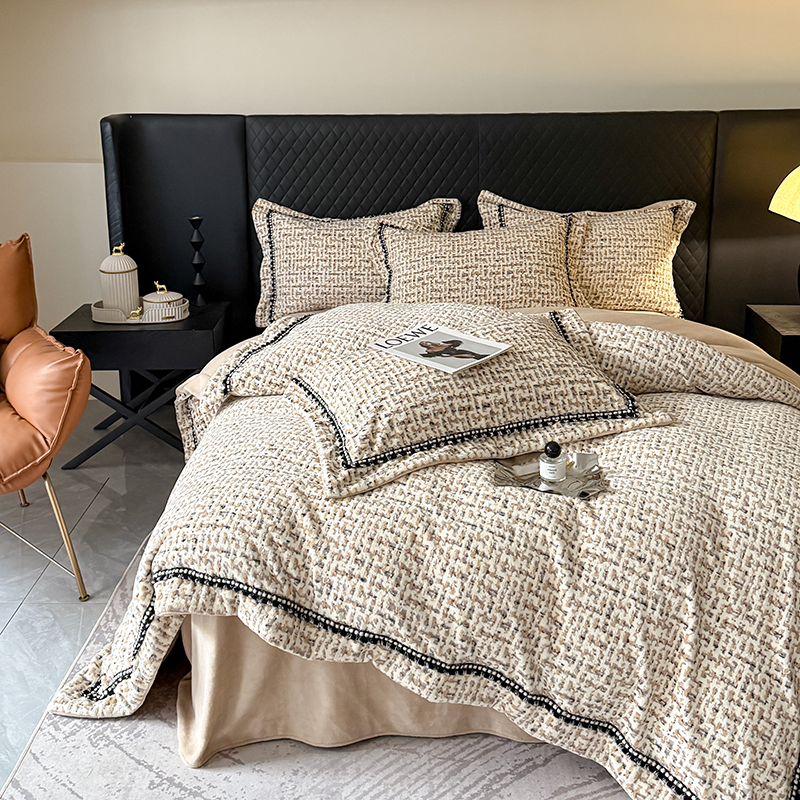 2025新款牛奶绒四件套防静电