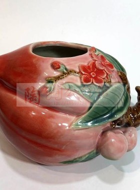 桌面办公室摆件大桃子花瓶