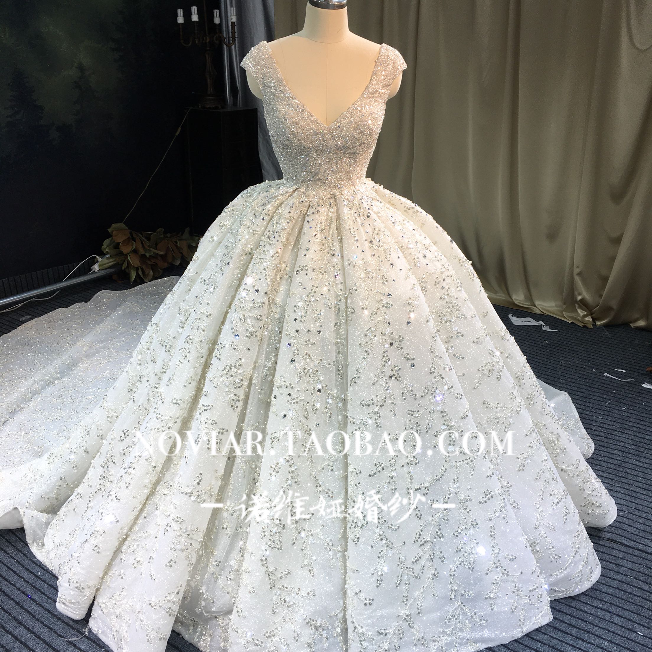 重工香槟色蓬蓬裙复古风显瘦婚纱
