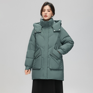 雪中飞妈妈羽绒服女中长款2025年新款宽松加厚中老年大码冬季外套