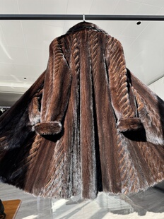 欧洲进口中古貂水貂毛马哈根尼本色大码女皮草外套胸围130翻立领