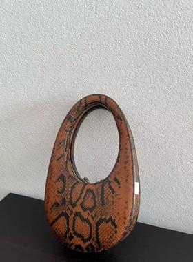 2024新款coper小众设计椭圆形单肩腋下包手提半月形鸡蛋包包女B