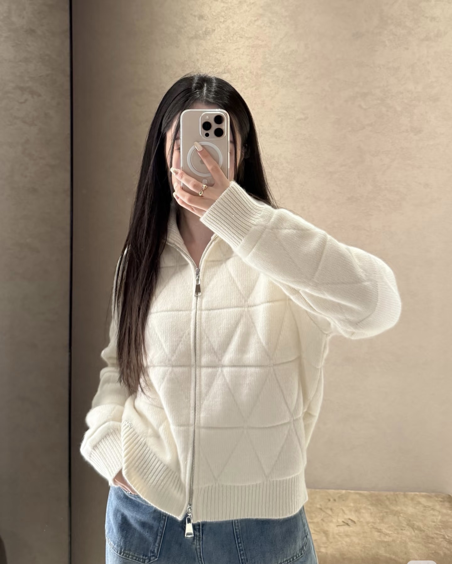 2025新款时髦立领菱格螺纹加厚双层山羊绒拉链开衫外套