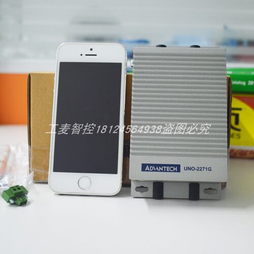 工控机嵌入式无风扇工控机研华