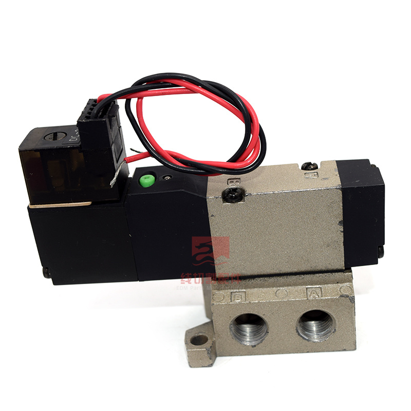 新品推荐CKD电磁阀4KB110-06-C2-DC24V沙慢走私用气动阀S519