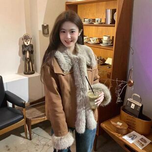 美拉德穿搭棕色毛毛拼接翻领外套女款秋冬季加厚加绒保暖羽绒服