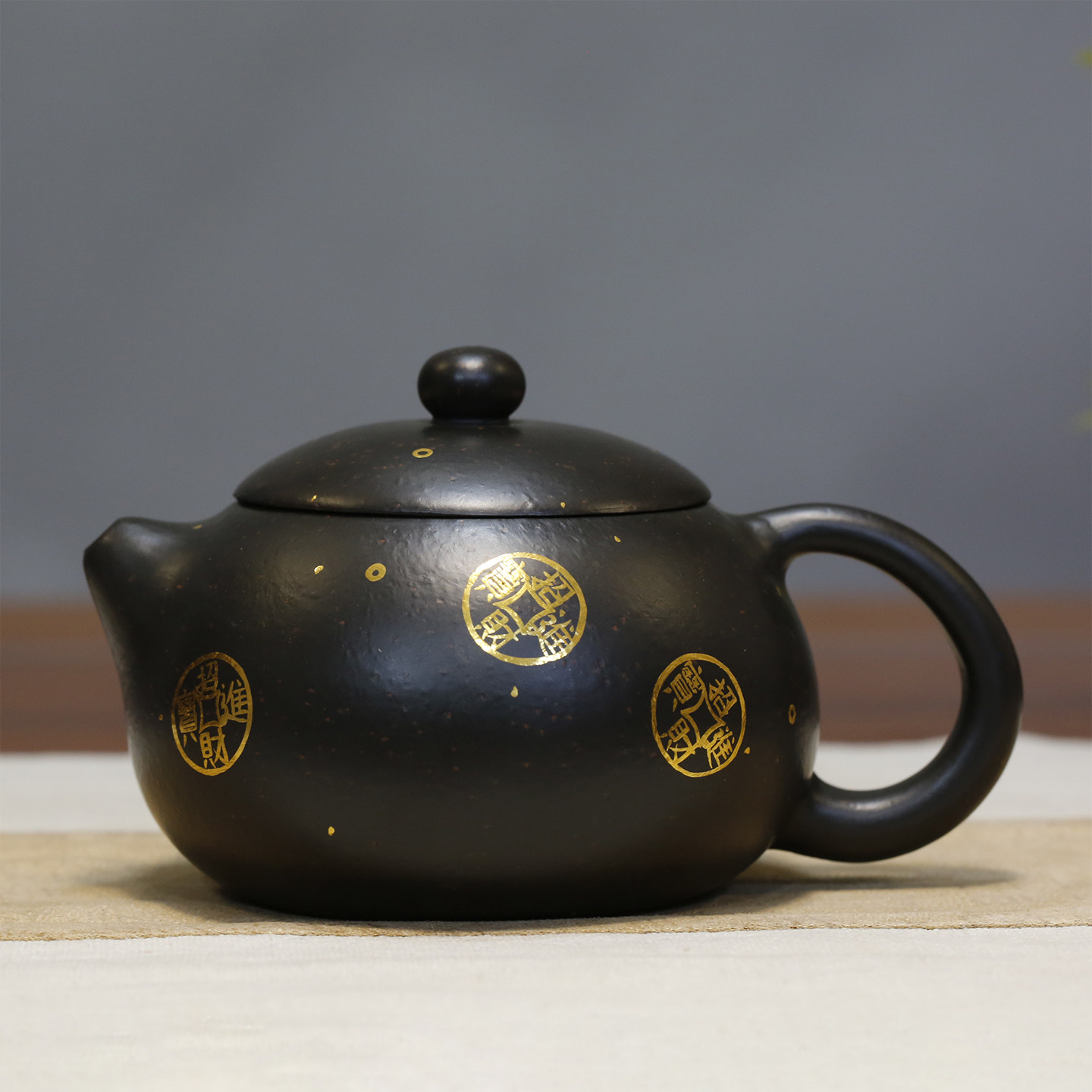 宜兴紫砂西施壶天青朱泥手工限量