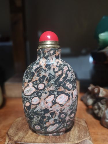 海底化石老鼻烟壶