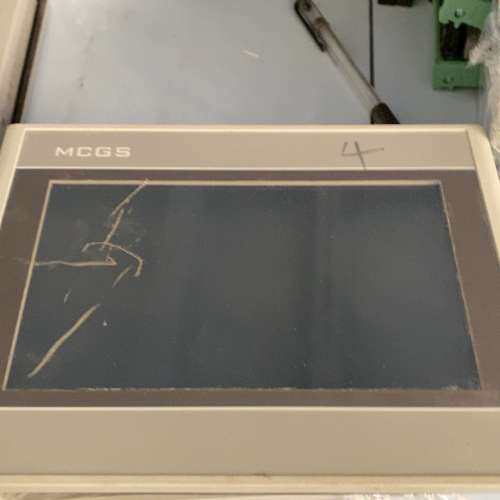 昆仑通态7寸触摸屏tpc7022es台，成色如图,200元一议价及维修！