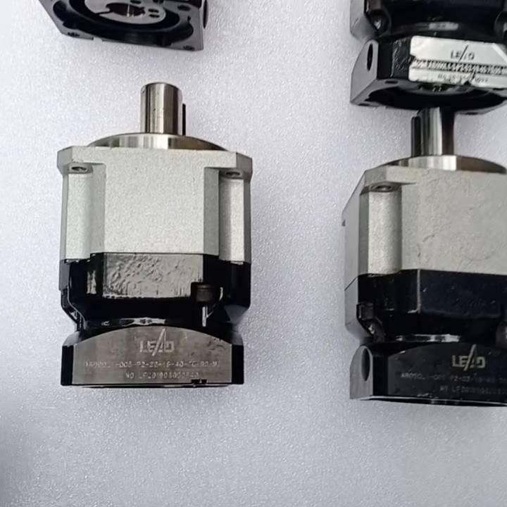 LEAD行星减速机A6090L1-005-P2-S2-1议价 维修！！！