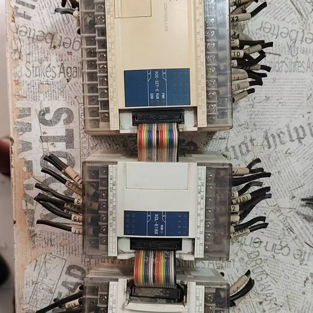 信捷PLC，XCC-32T-E，拓展XCL-E4AD议价 维修！！！