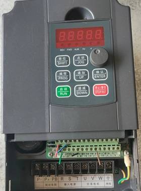 深圳德力西  TC3000-43-5.5G  380v议价 维修！！！