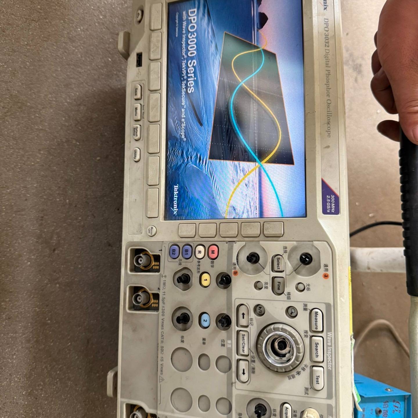 Tektronix泰克DPO3032数字示波器议价 维修！！！