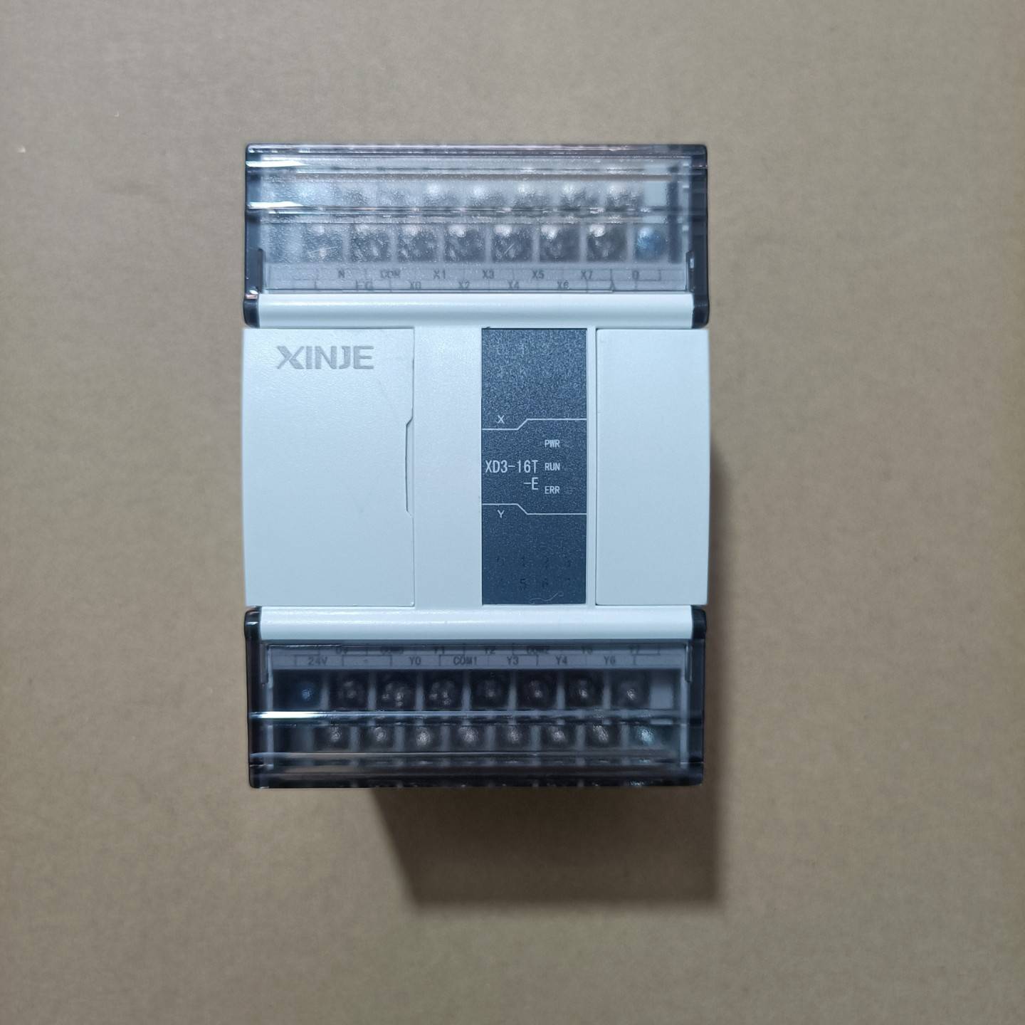 信捷PLC，型号XD3-16T-E，成色95议价 维修！！！