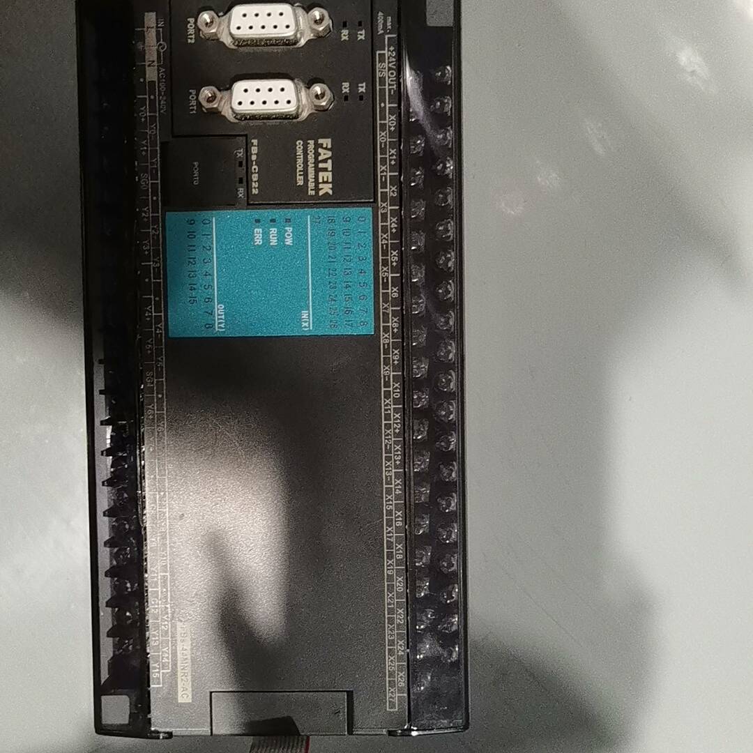 永宏PLC模块FBS-44MNR2-AC成色如议价 维修！！！