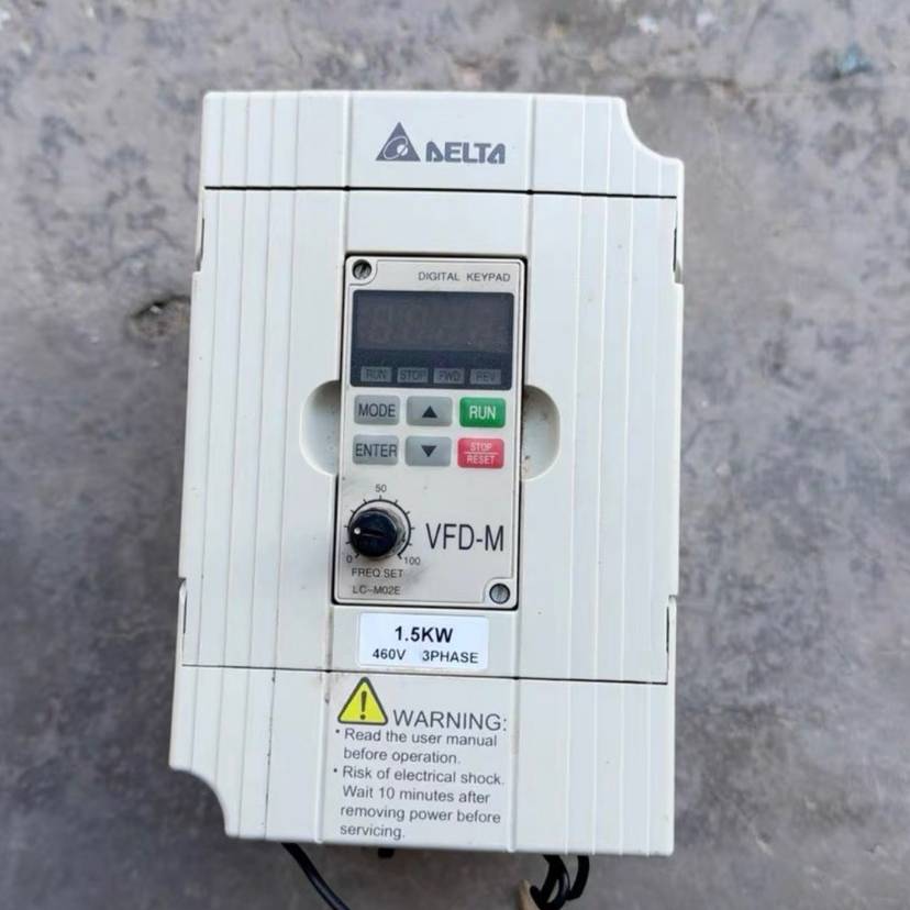 正品台达变频器，VFD007M43B  VF议价 维修！！！