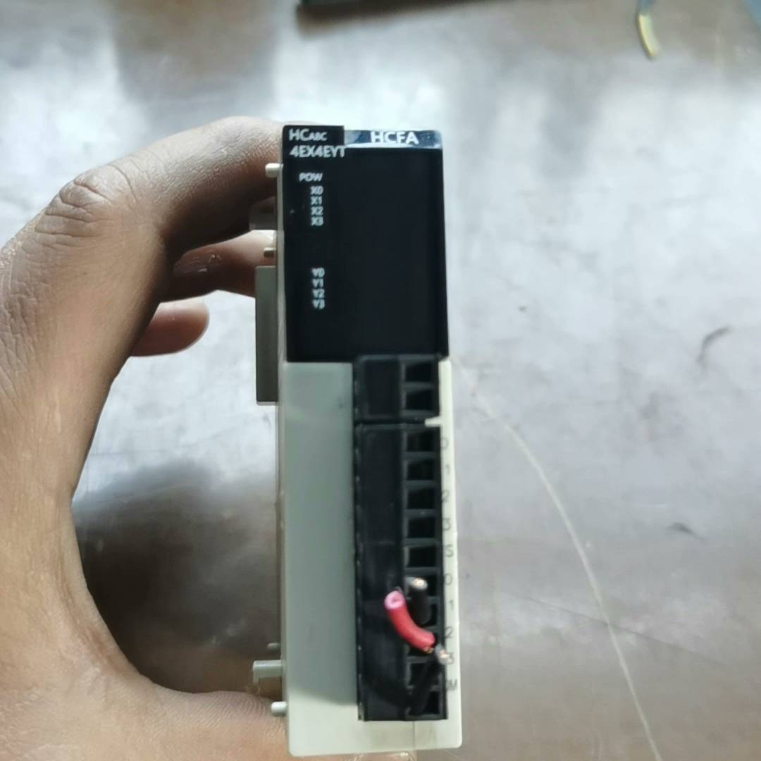 禾川PLC HCA8C-4EX4EYT 扩展模块议价 维修！！！