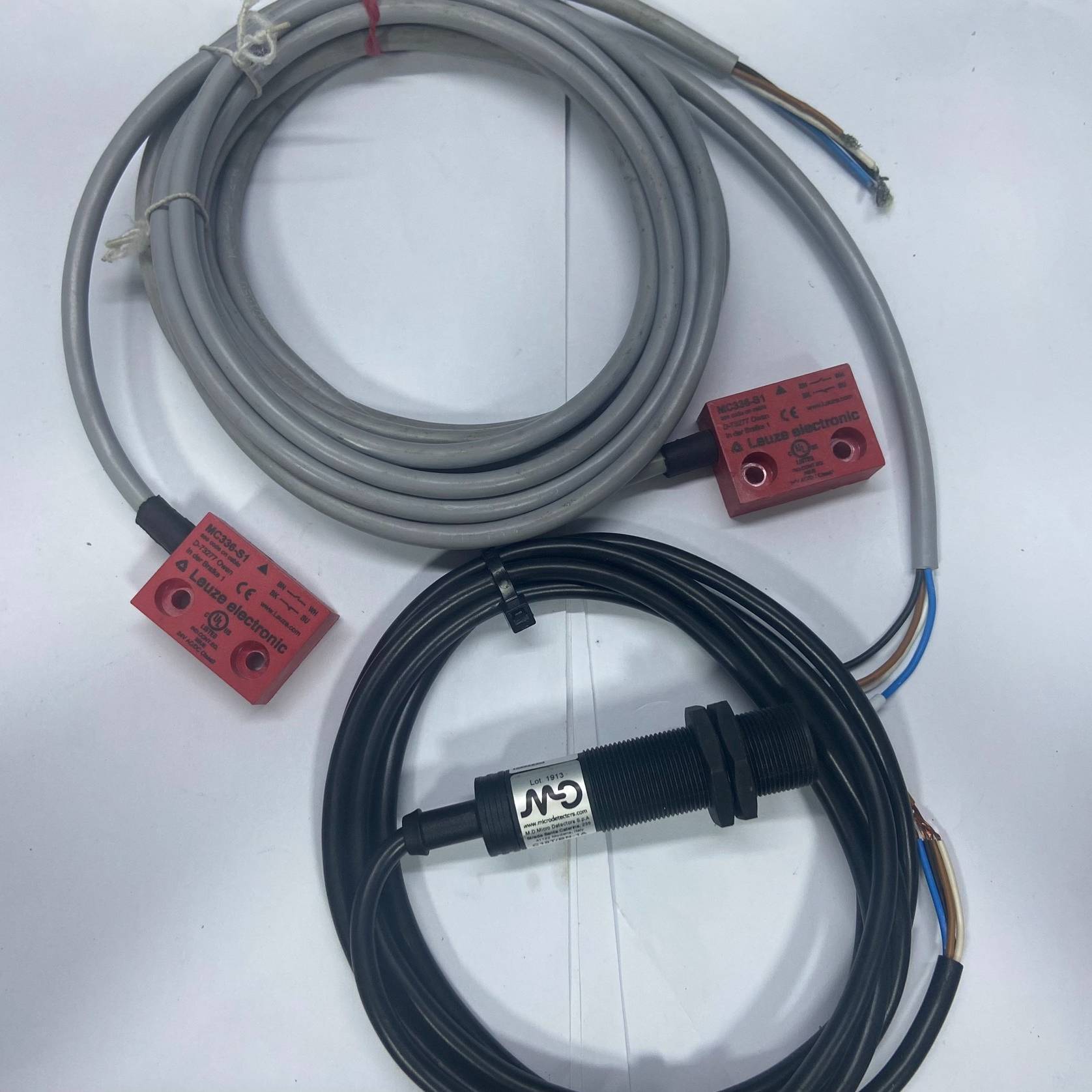 德国leuze劳易测 MC336-S1 2PCS；C议价 维修！！！