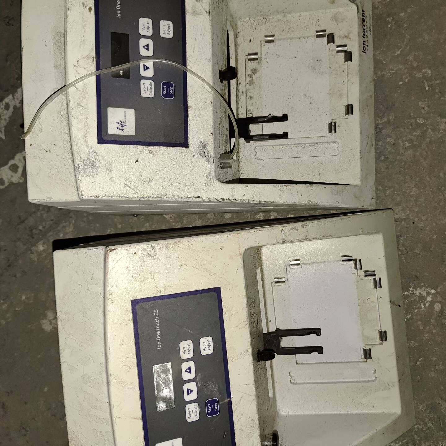 Ion oneTouch分析仪有两套议价议价 维修！！！