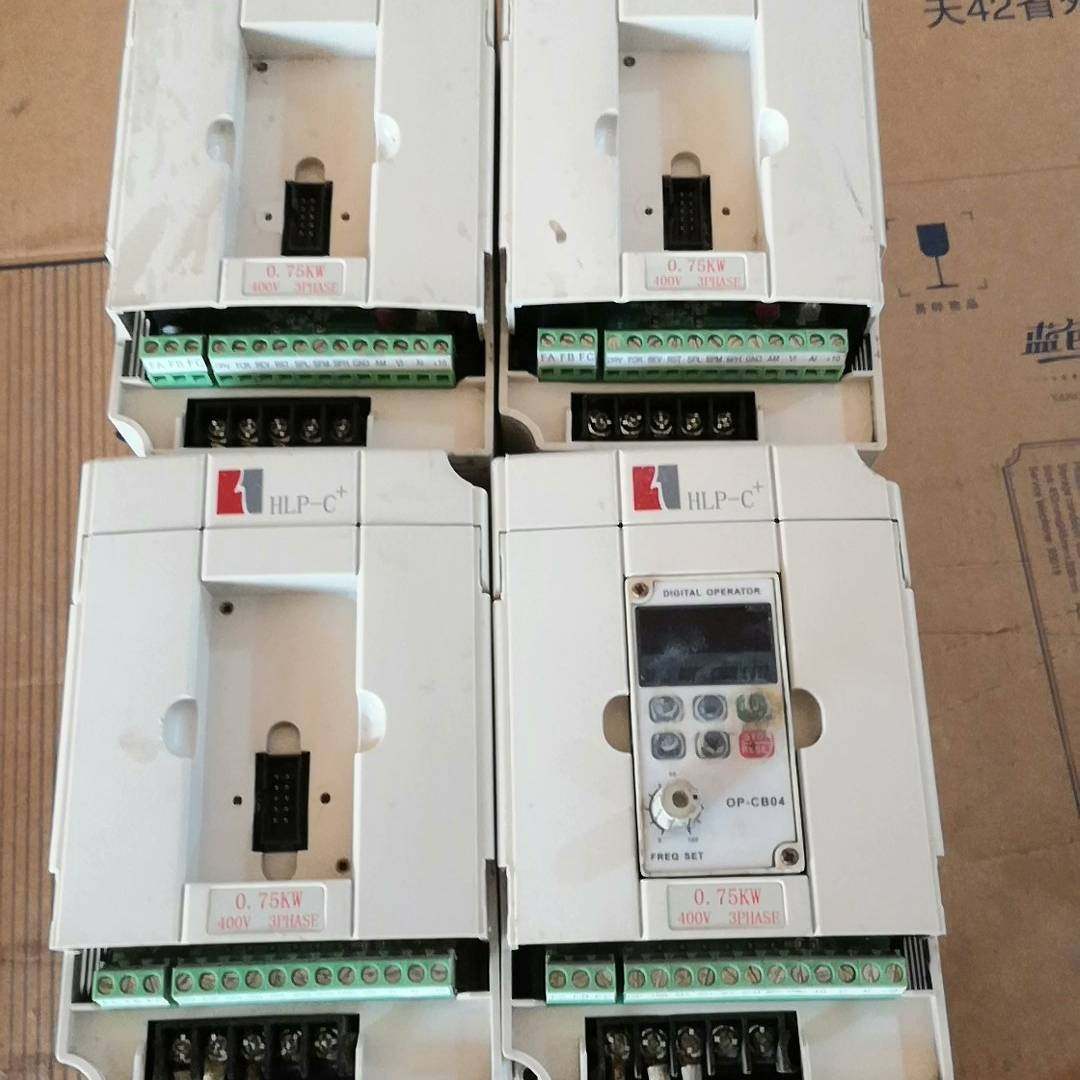海利普变频器HLPC+0D7543B议价 维修！！！
