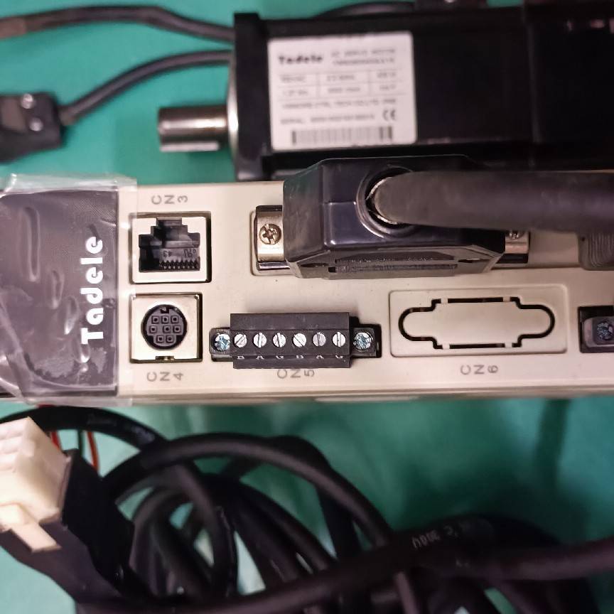 Tadele泰德奥400W伺服驱动议价 维修！！！