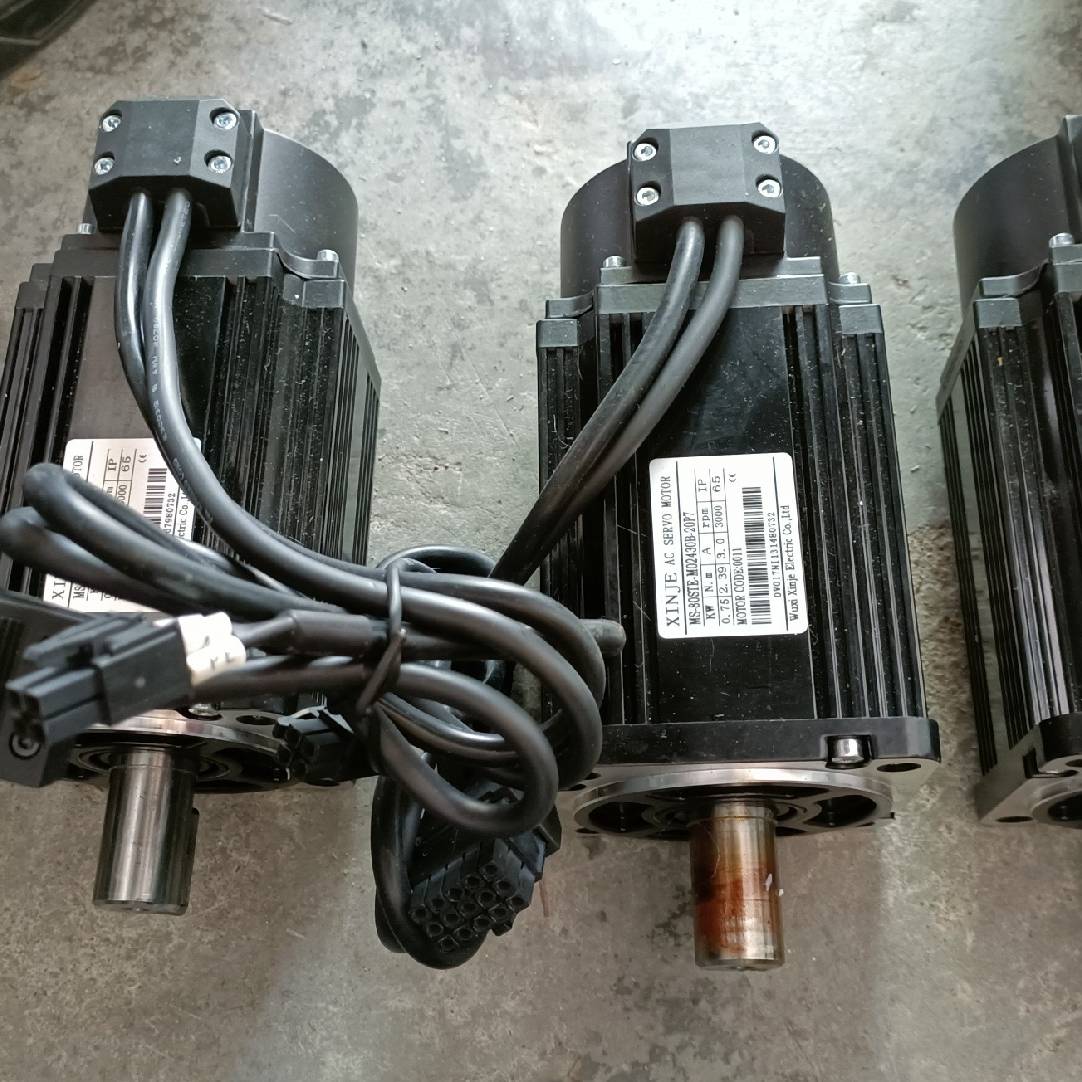 750W信捷伺服电机MS-80STE-M02430B议价 维修！！！