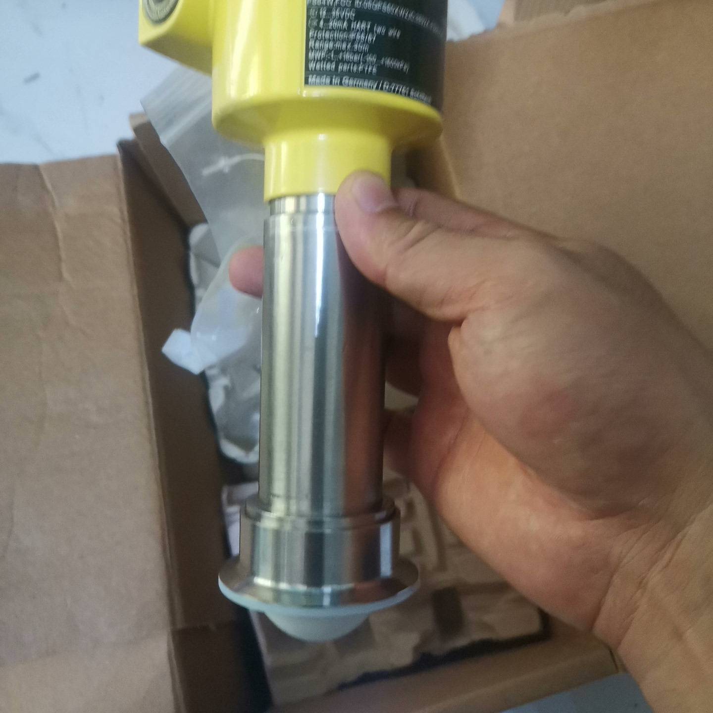 VEGA雷达液位计 VEGAPULS64 一寸议价 维修！！！