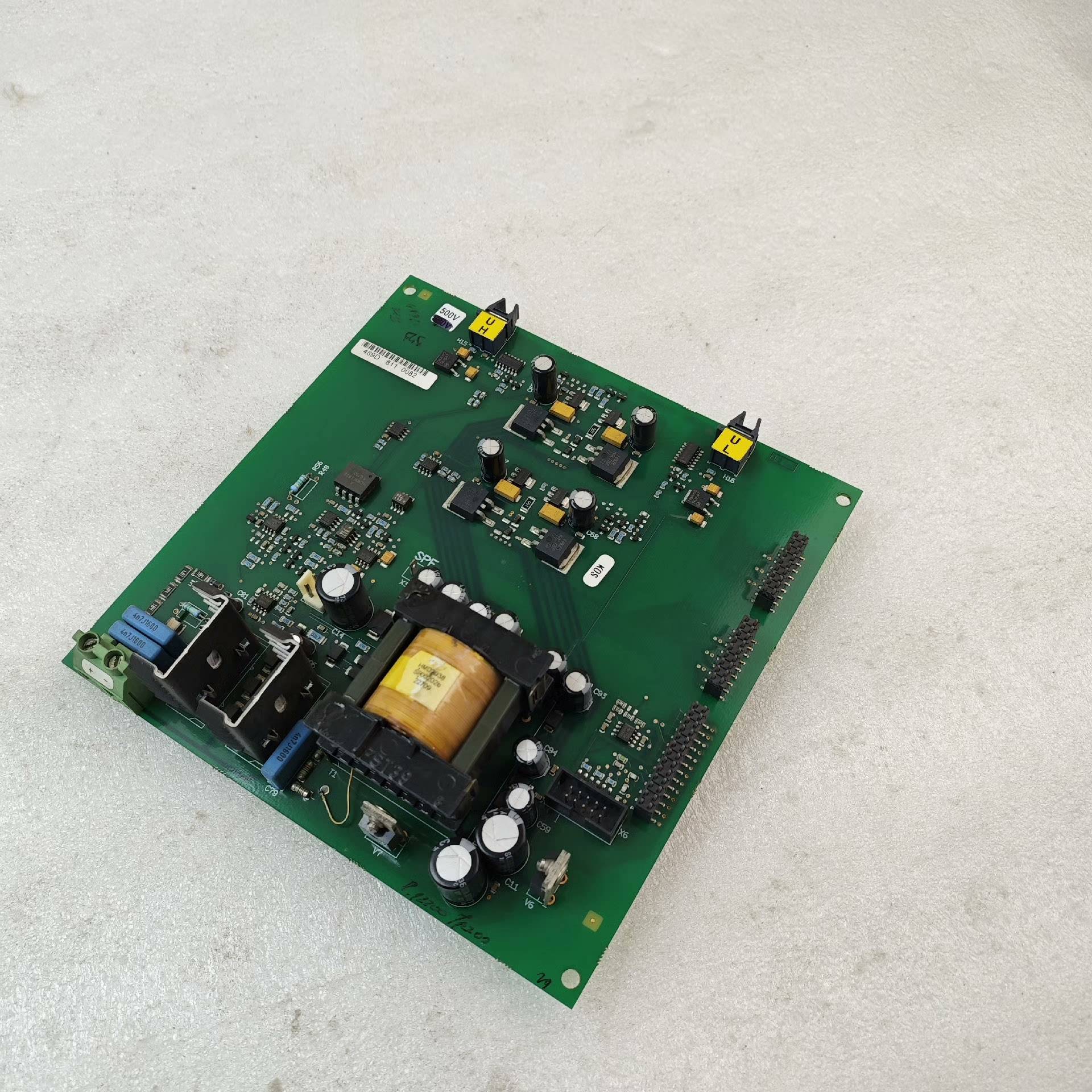 伟肯大功率PC00247D/489D变频器议价 维修！！！