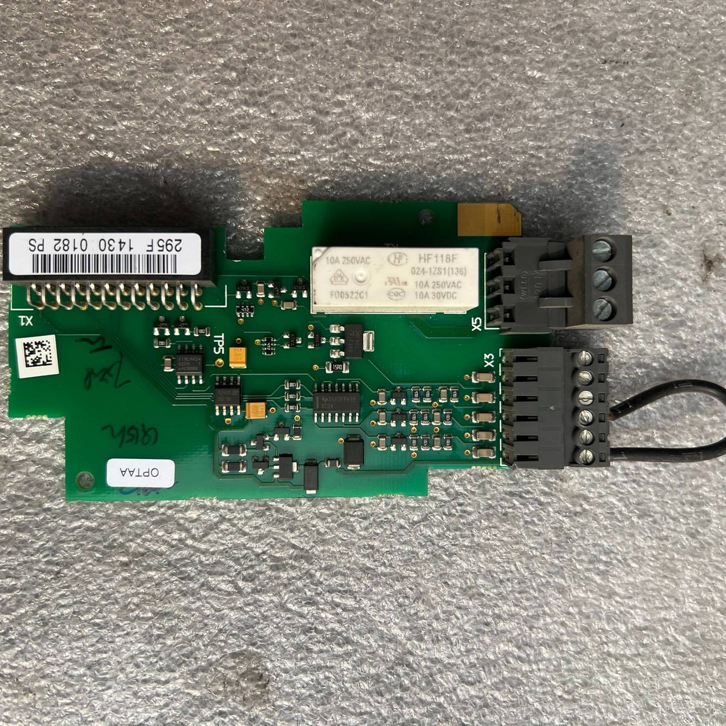 伟肯变频器扩展卡PC00295 D CM16议价 维修！！！