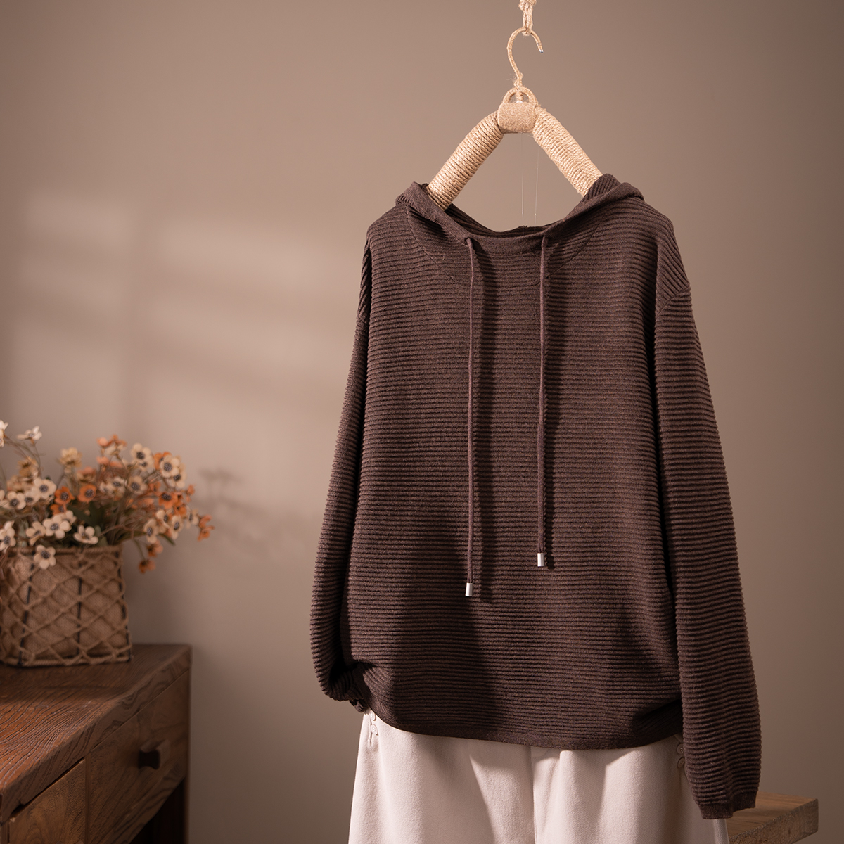 百搭横条纹提花连帽针织毛衣女