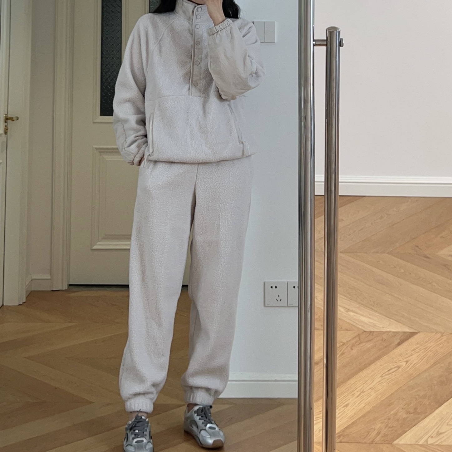 冬装新款港风摇粒绒立领卫衣宽松中高腰卫裤套装情侣 1KG