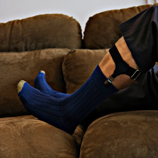 袜夹吊袜带防滑金属扣腿环男士女士商务袜固定夹丝袜大腿防脱扣